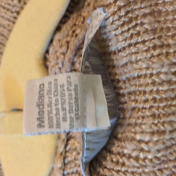 By Design M Tan Sweater - Picture 4 of 12